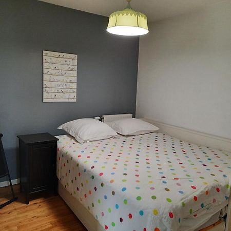 Magnifique Appartement Avec Terrasse Et Parking, 8 Personnes Nanterre Exterior photo