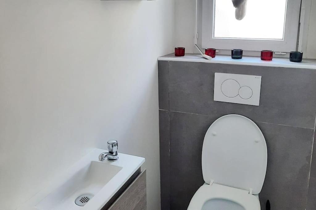 Magnifique Appartement Avec Terrasse Et Parking, 8 Personnes Nanterre Exterior photo
